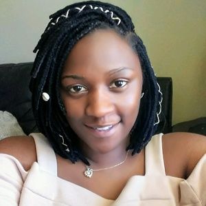 Meet your Posher, Ebony